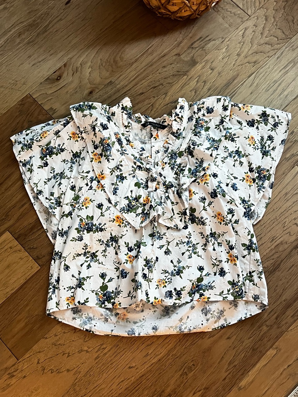 Zara White Floral Ruffle V-Neck Top with Blue and Yellow Blooms